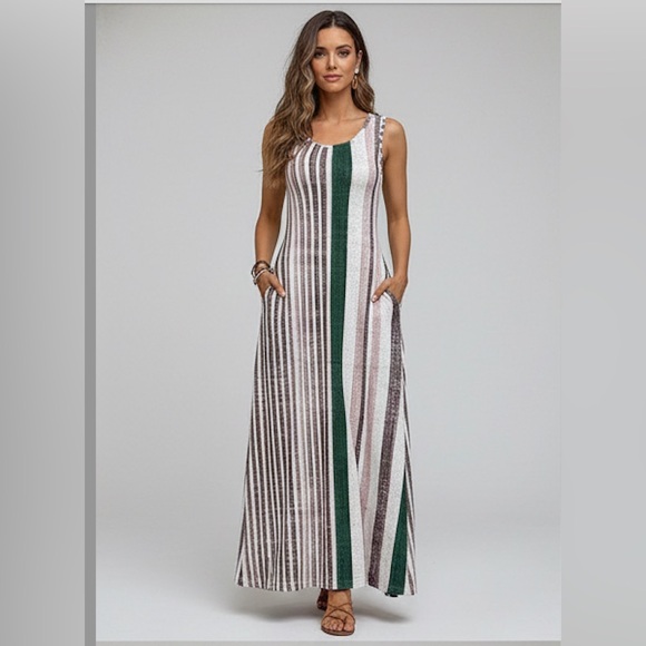 Boho Striped Round Neck Sleeveless Dress With Pockets - Picture 3 of 7